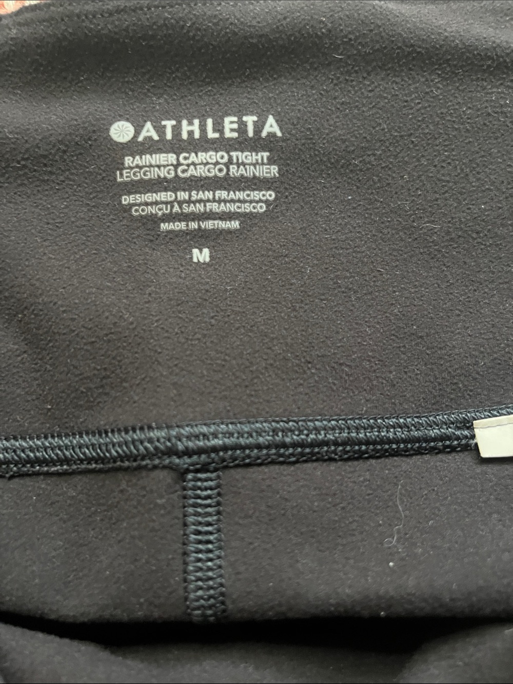 Athleta Rainier Cargo Tight – Women’s Medium – Black – Like New - Picture 7 of 11